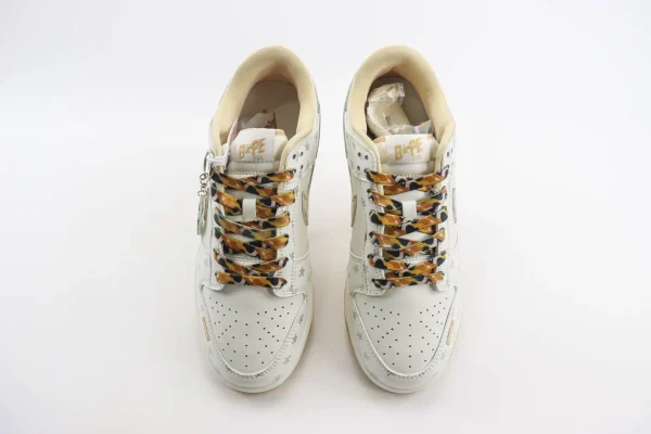 Nike SB Dunk Low x Bape - Image 5