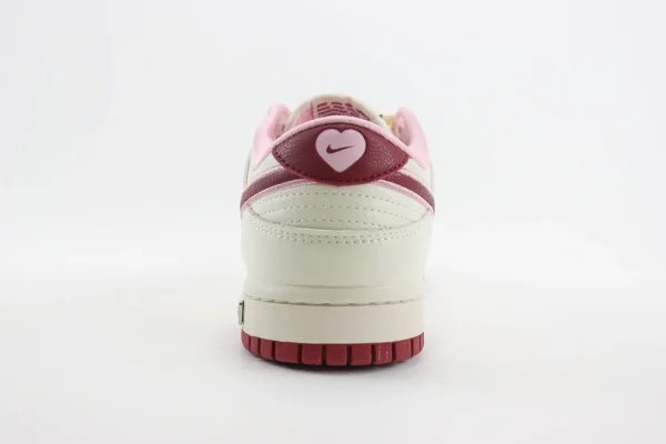 Nike SB Dunk Low x LV - Image 6