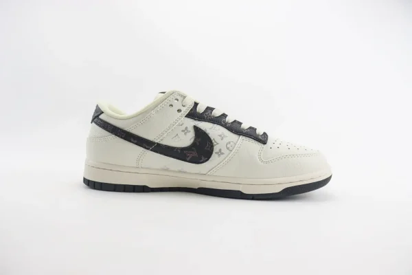 Nike SB Dunk Low x LV - Image 3