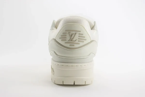 LV trainer Maxi - Image 6