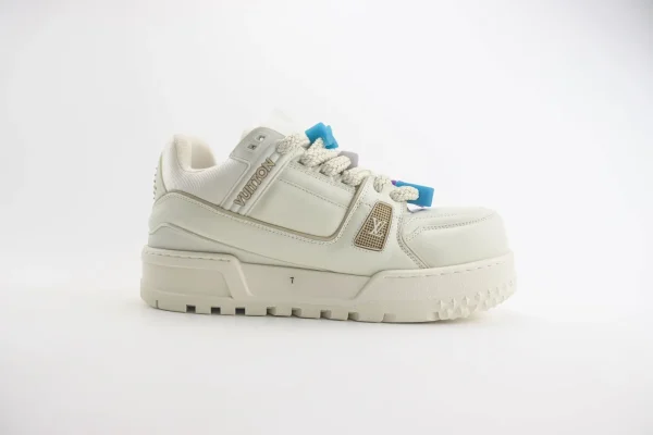 LV trainer Maxi - Image 3