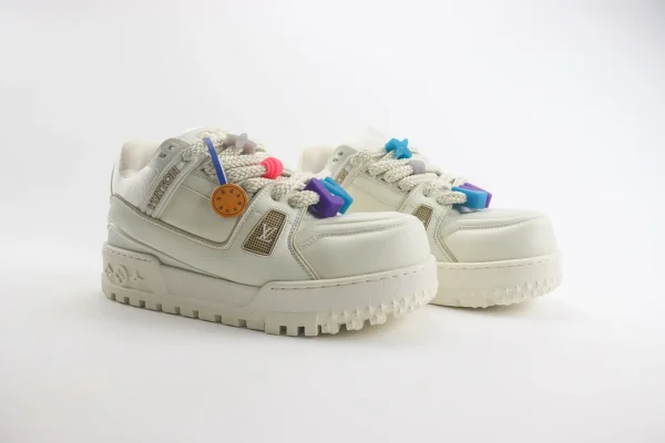 LV trainer Maxi - Image 2