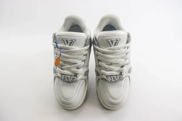 LV trainer Maxi - Image 5