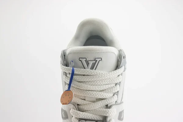 LV trainer Maxi - Image 9