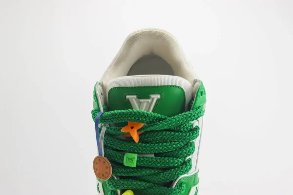 LV trainer Maxi - Image 9