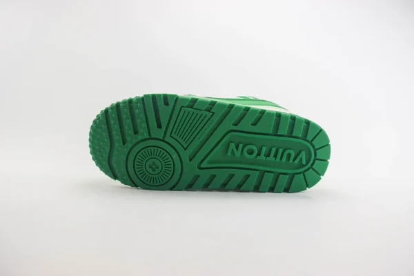 LV trainer Maxi - Image 4