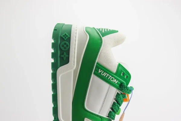 LV trainer Maxi - Image 7