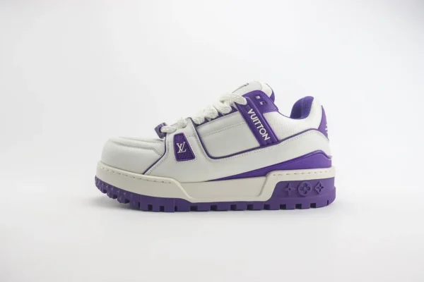 LV trainer Maxi