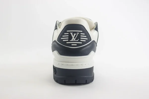 LV trainer Maxi - Image 6