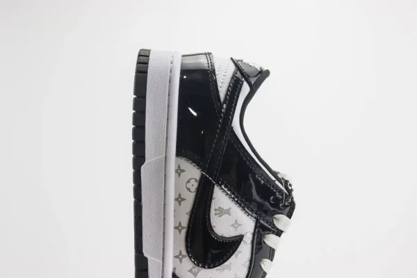 Nike SB Dunk Low x LV - Image 7