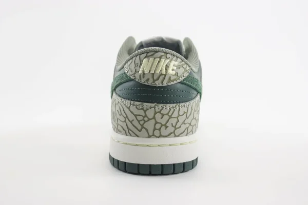 Nike SB Dunk Low - Image 6