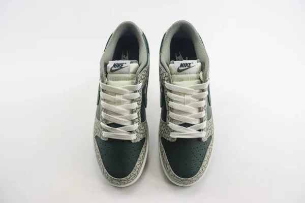 Nike SB Dunk Low - Image 5