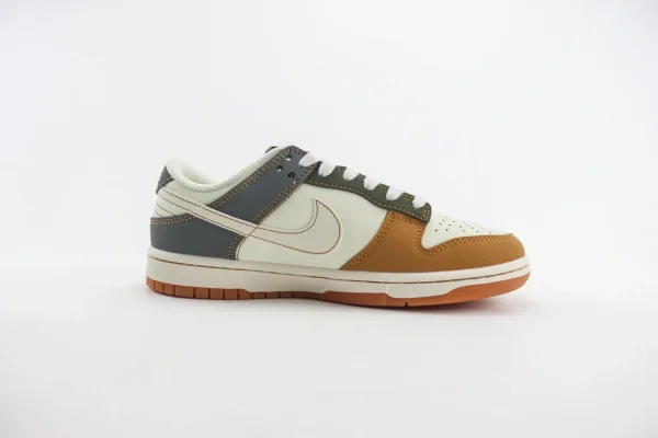 Nike SB Dunk Low x LV - Image 3