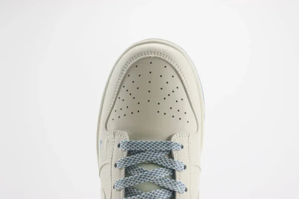 Nike SB Dunk Low x LV - Image 8