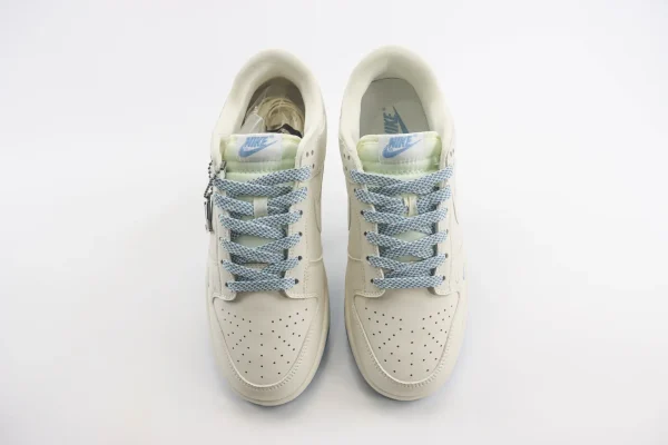 Nike SB Dunk Low x LV - Image 5