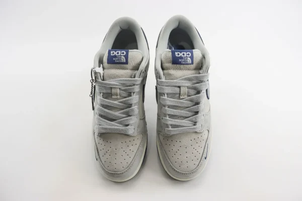 Nike SB Dunk Low x The North Face - Image 5