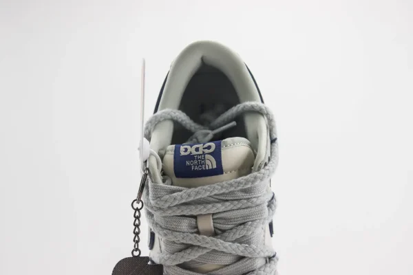 Nike SB Dunk Low x The North Face - Image 9