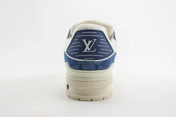 Louis Vuitton Trainer - Image 6