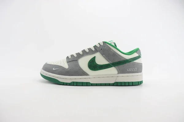 Nike SB Dunk Low x GUCCI