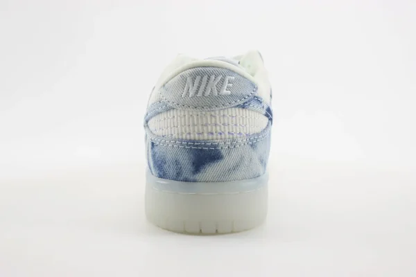 Nike SB Dunk Low x Stussy - Image 6