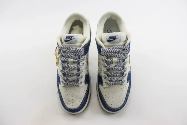 Nike SB Dunk Low x GUCCI - Image 5