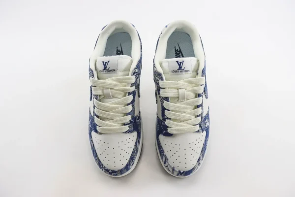 Nike SB Dunk Low x LV - Image 5