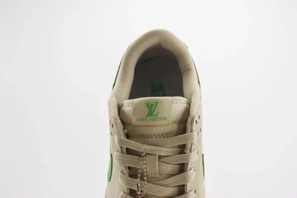 Nike SB Dunk Low x LV - Image 9
