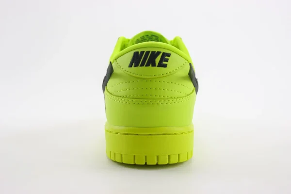 Nike SB Dunk Low x Bape - Image 6