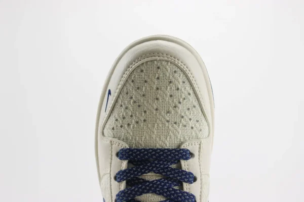 Nike SB Dunk Low x GUCCI - Image 8