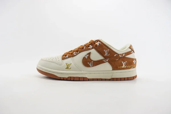 Nike SB Dunk Low x LV