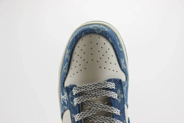 Nike SB Dunk Low x LV - Image 8