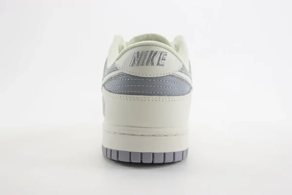 Nike SB Dunk Low x The North Face - Image 6