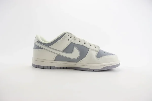Nike SB Dunk Low x The North Face - Image 3