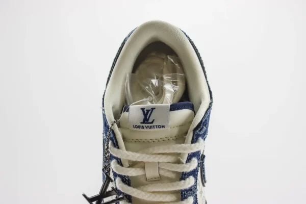 Nike SB Dunk Low x LV - Image 9