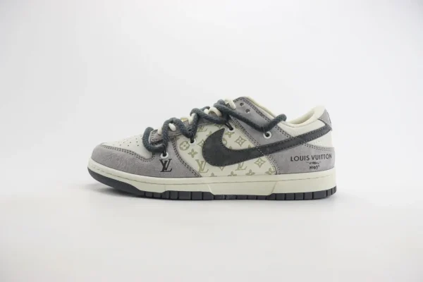 Nike SB Dunk Low x LV