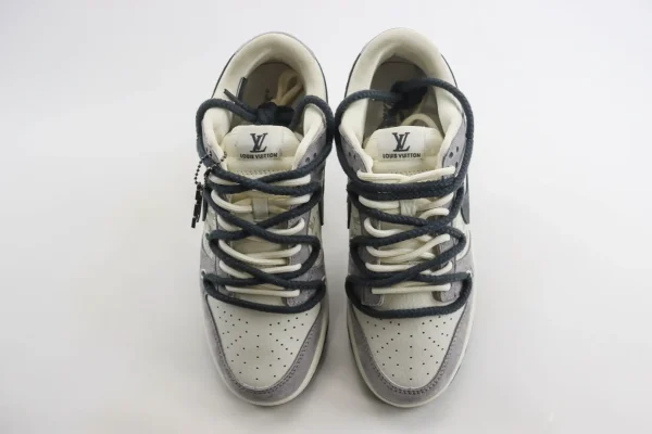 Nike SB Dunk Low x LV - Image 5