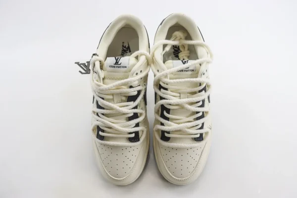 Nike SB Dunk Low x LV - Image 5
