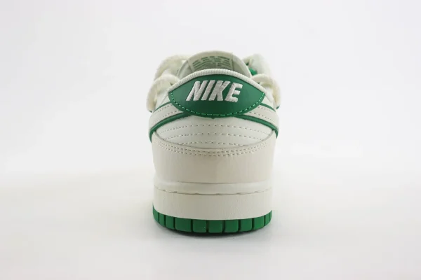 Nike SB Dunk Low x LV - Image 6