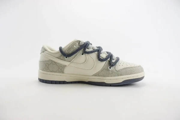 Nike SB Dunk Low x GUCCI - Image 3