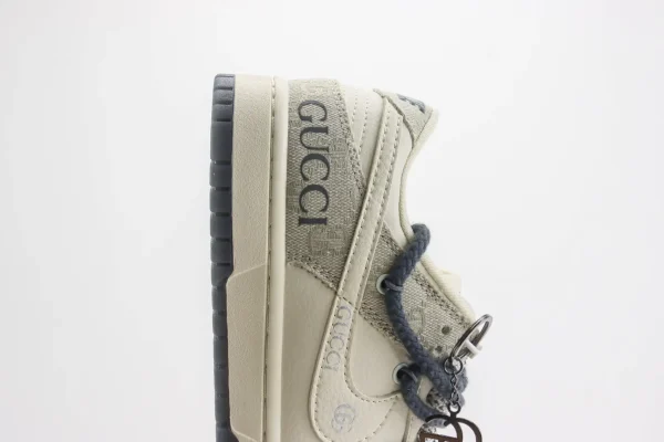 Nike SB Dunk Low x GUCCI - Image 7