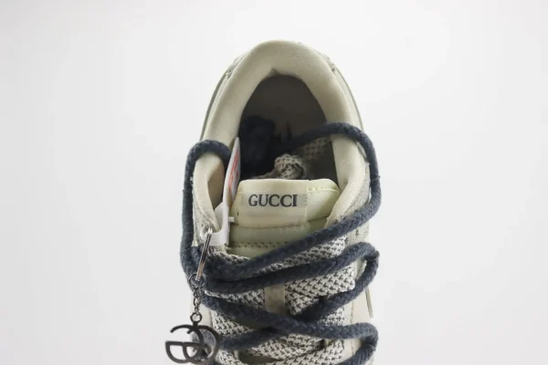 Nike SB Dunk Low x GUCCI - Image 9