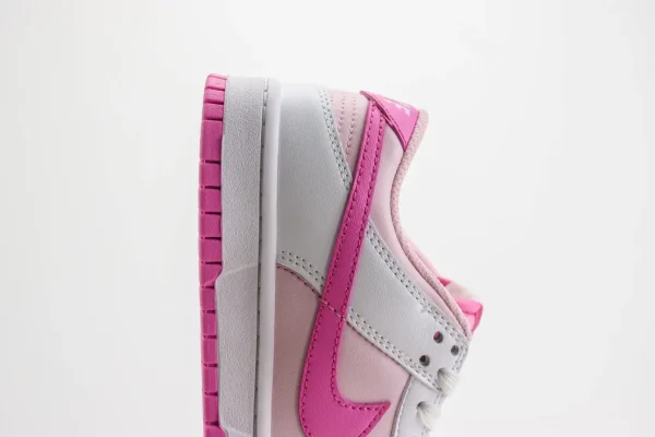Nike SB Dunk Low - Image 7