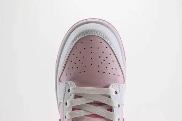 Nike SB Dunk Low - Image 8