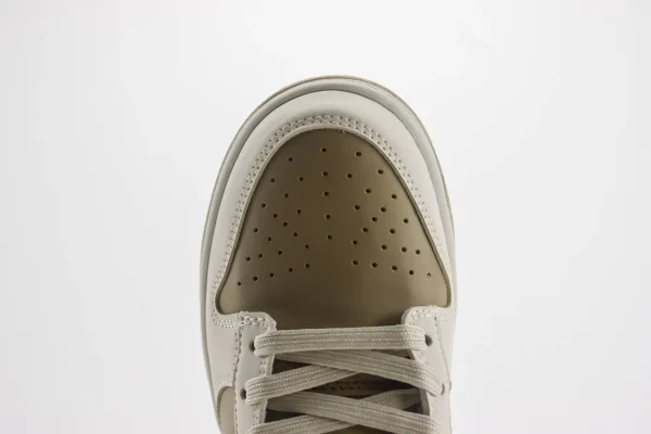 Nike SB Dunk Low - Image 8