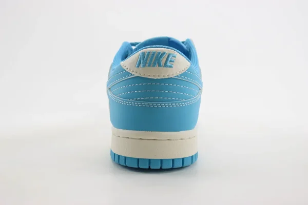 Nike SB Dunk Low x Bape - Image 6