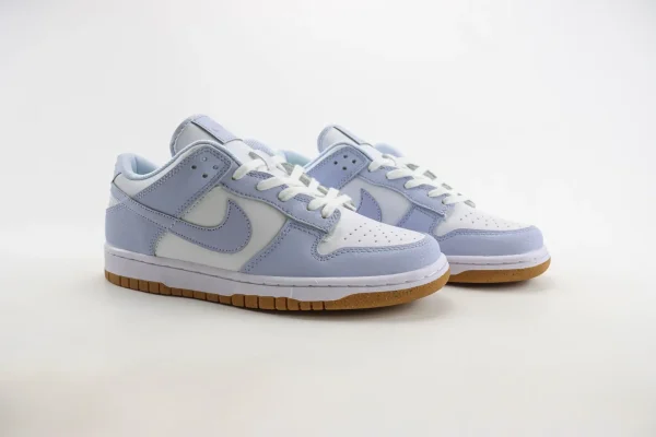 Nike SB Dunk Low - Image 2
