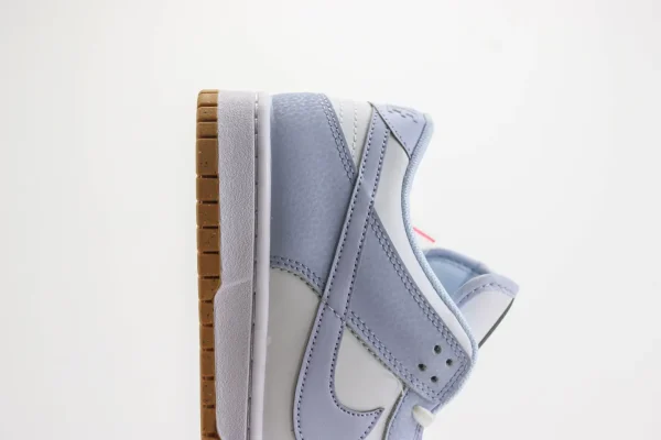 Nike SB Dunk Low - Image 7