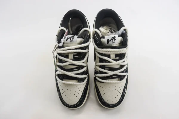 Nike SB Dunk Low x Bape - Image 5