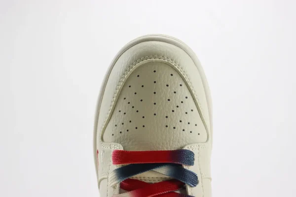 Nike SB Dunk Low x GUCCI - Image 8