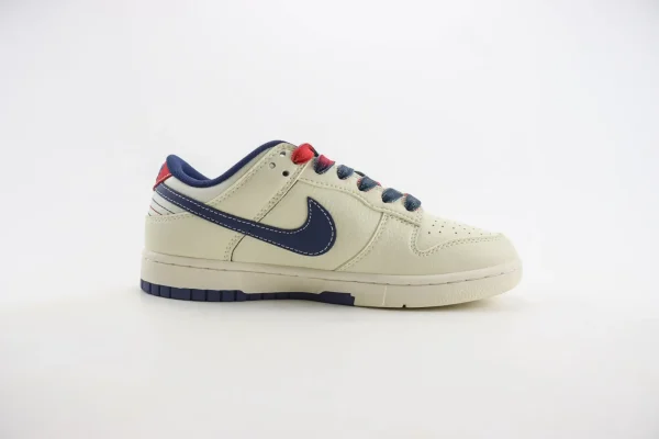 Nike SB Dunk Low x GUCCI - Image 3